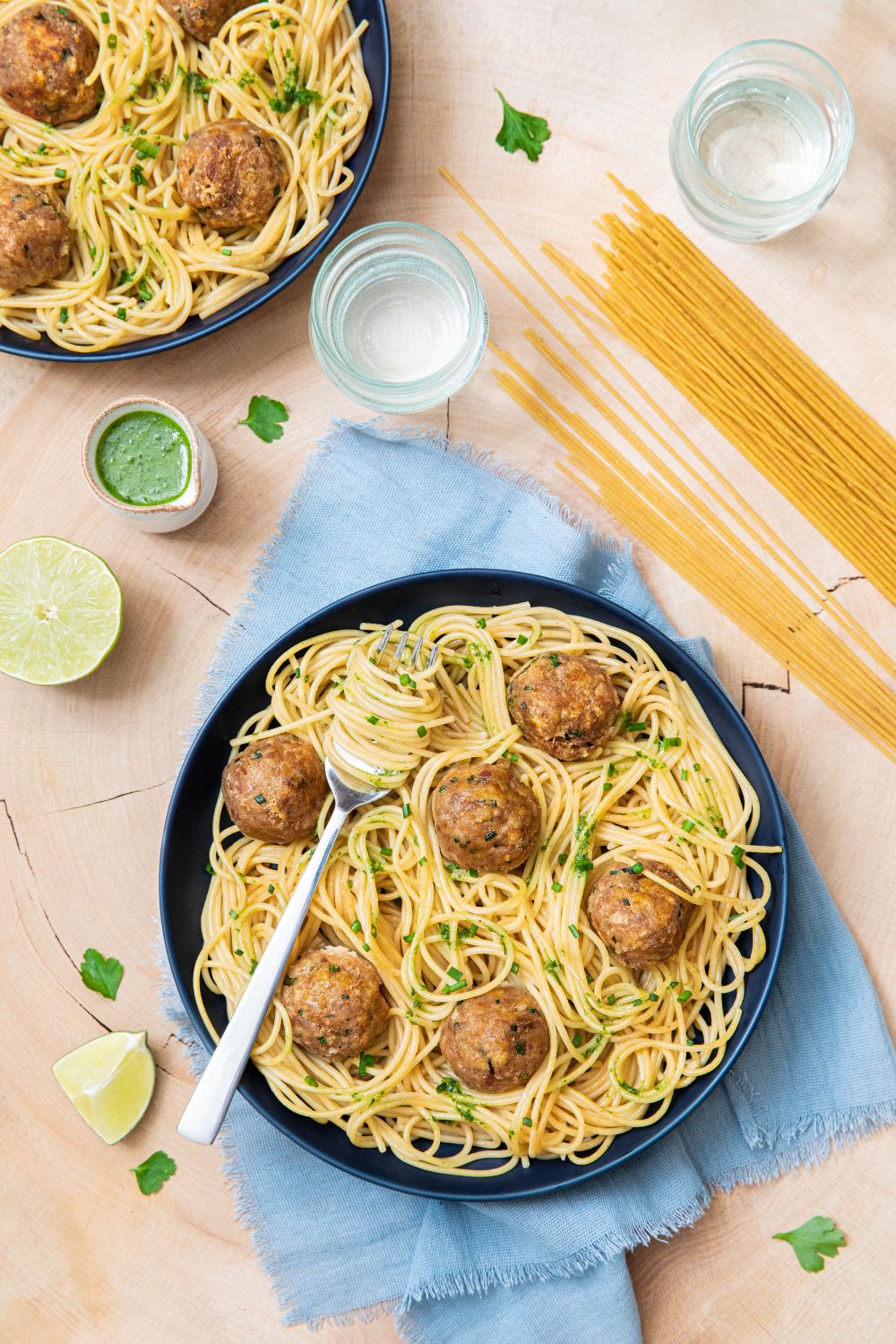 Spaghetti boulettes de thon & aromates